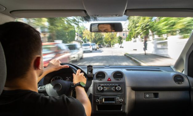 Servicios de taxi en Grazalema y Benamahoma, la mejor opción para desplazarse al visitar los pueblos de la Sierra de Cádiz